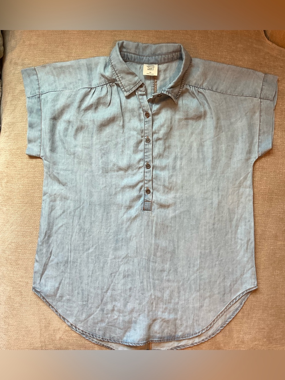 Chambray Cap Sleeve V-neck 1/2 Button Up Pop-Over  Top